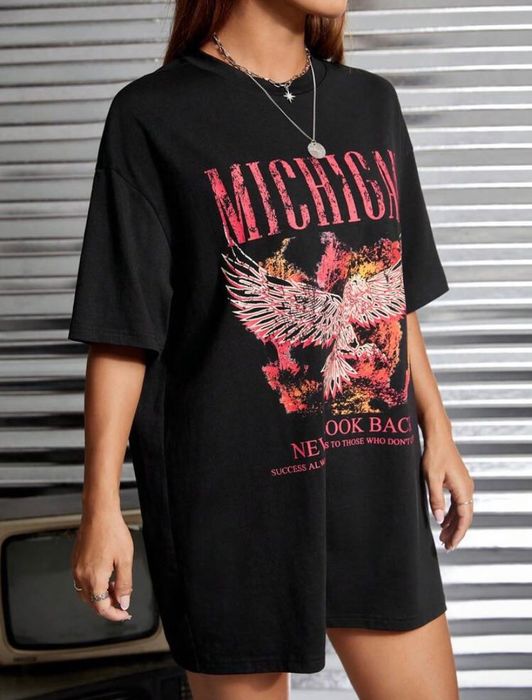 Къса рокличка Л Размер