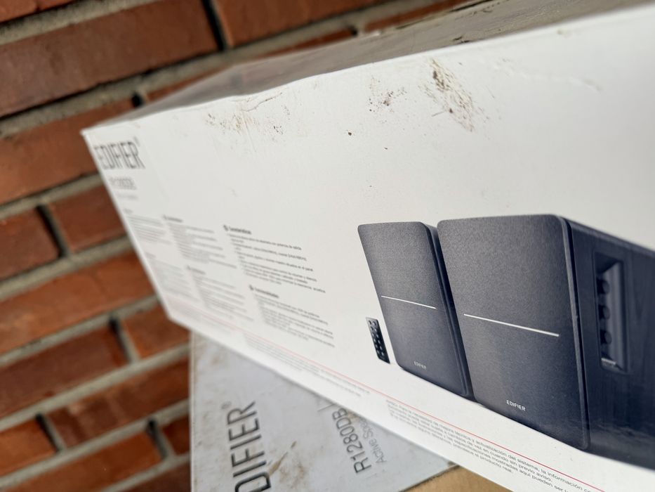 Колонки Edifier R1280DB