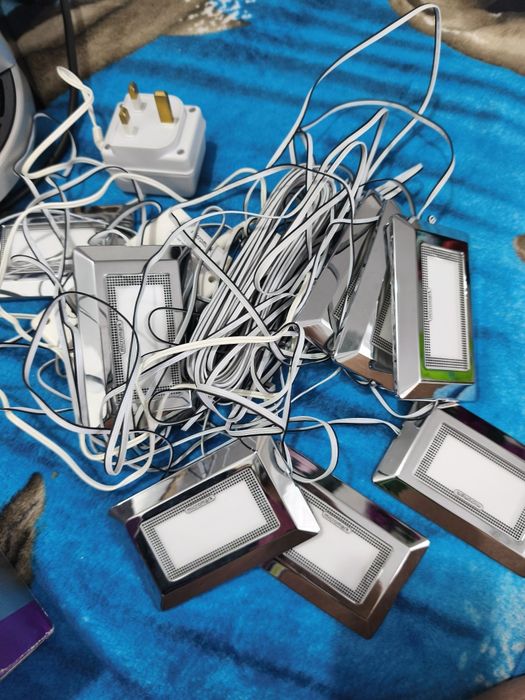 Leduri lumini colorate