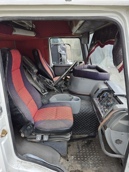 Howo кабина сотилади.