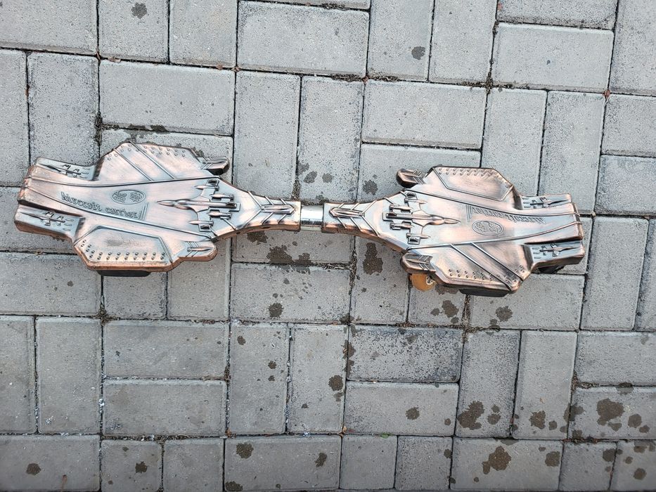 Продам скейт скейтборд на 2-х колесах