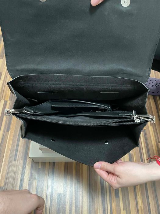 Черна дамска чанта