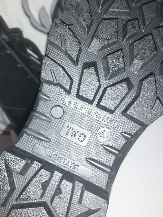 Продам берцы летние