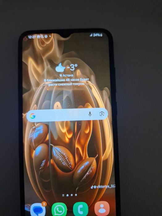 Сотовый телефон Samsung