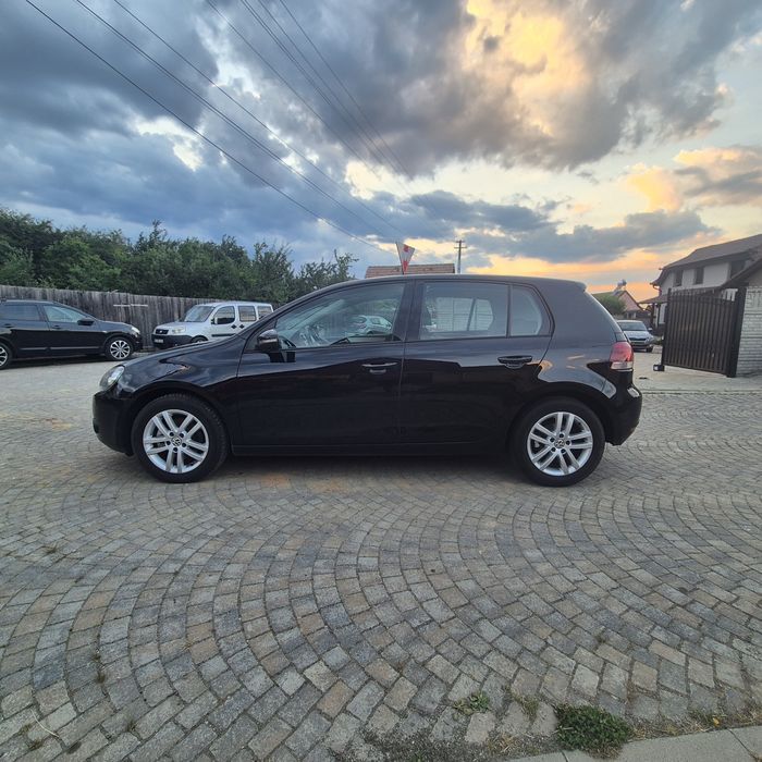 VOLKSWAGEN Golf 2011 — imagine 3