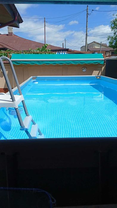 Piscină Intex mare 5.49 x 2.76 x 1.32 m