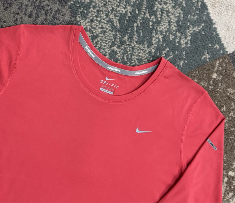 Дамска блузка Nike DRI-FIT