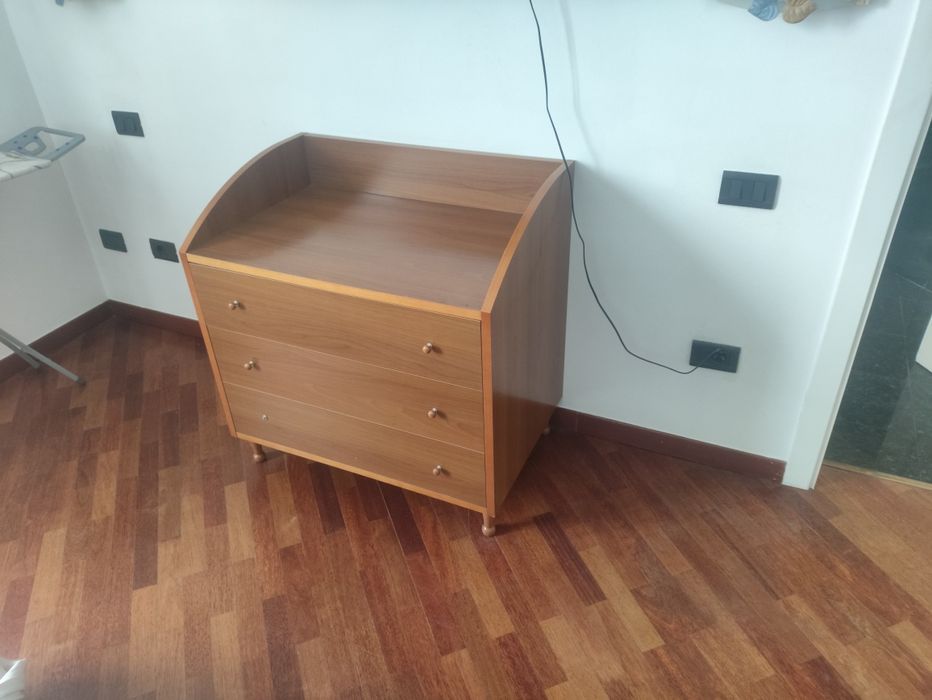 Кровать полуторка с тумбочками