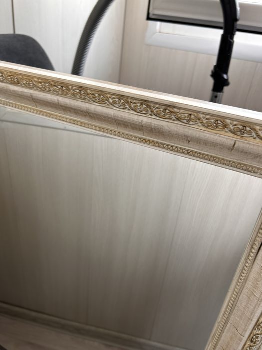 Зеркало 80 на 80 см