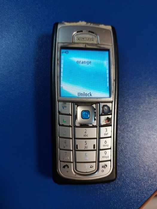 Telefon Nokia 6230i