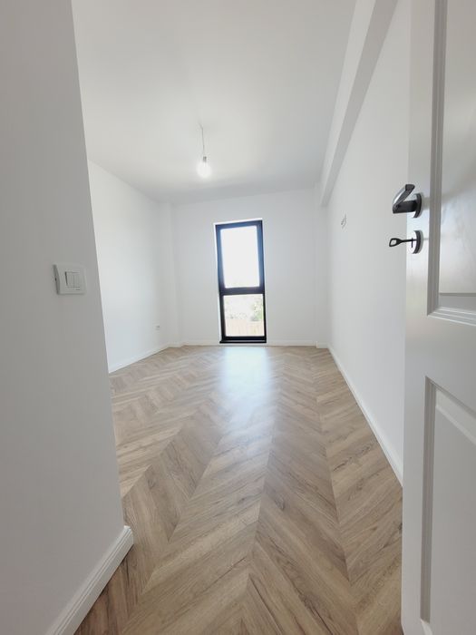 Pf vand apartament 2 camere, intabulat, loc parcare