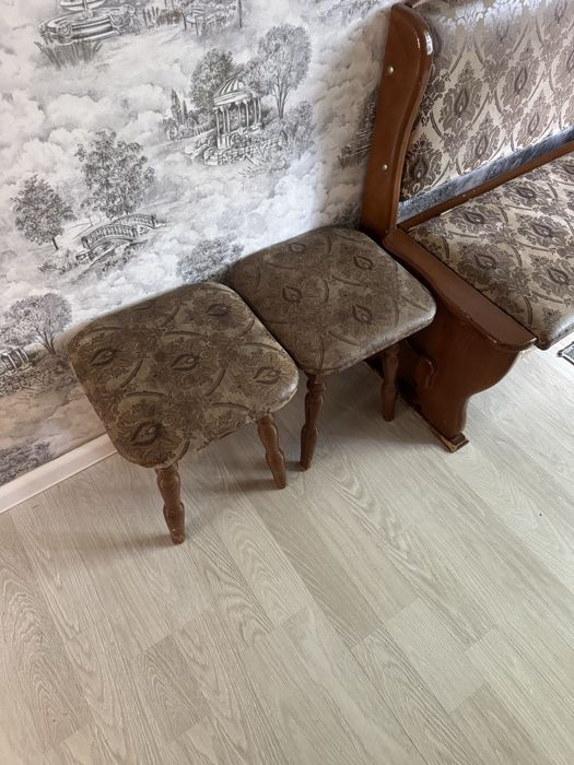 Продам кухонный уголок