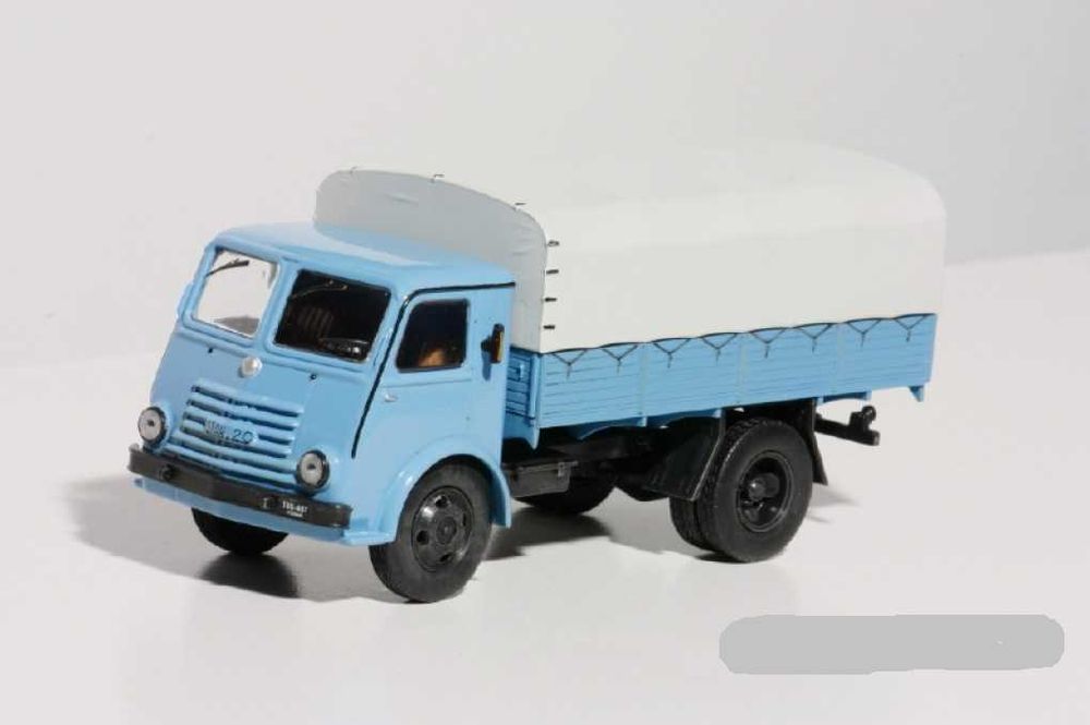 Масштабные модели 1/43 продам.