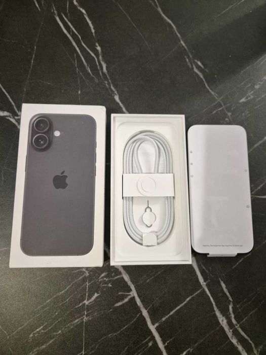 Apple Iphone 16 , Negru , 128GB , 100% baterie
