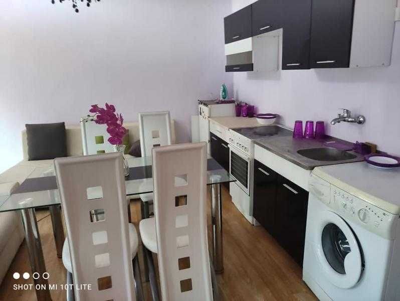 Двустаен апартамент в ТОП Център