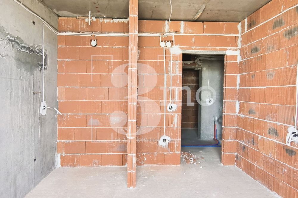 Продава се Двустаен апартамент в София, Люлин 5 - 62 кв.м за 1364 €/кв.м - Снимка #1