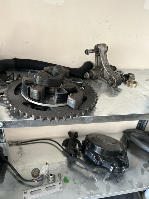 Suzuki k5 k6 1000 на части