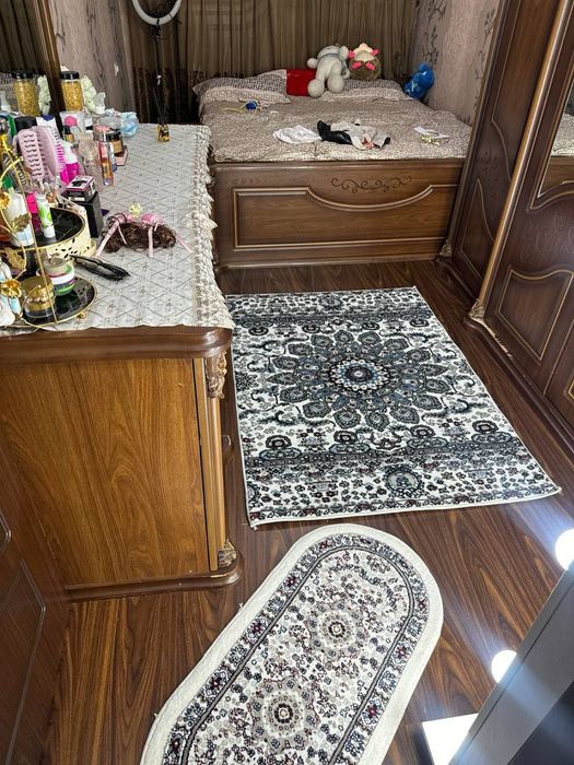 Yunusobod Bodomzor metro