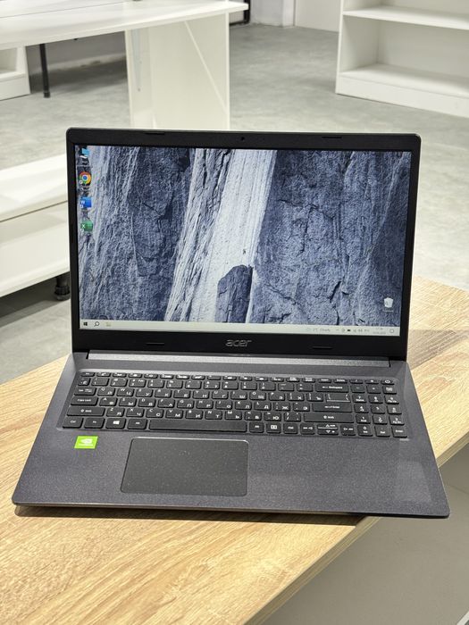 Ноутбук Acer Aspire 3
