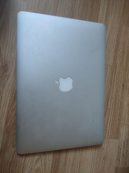 Macbook Air 13 A1369 Emc2469 - i5 / Baterie Bunaa