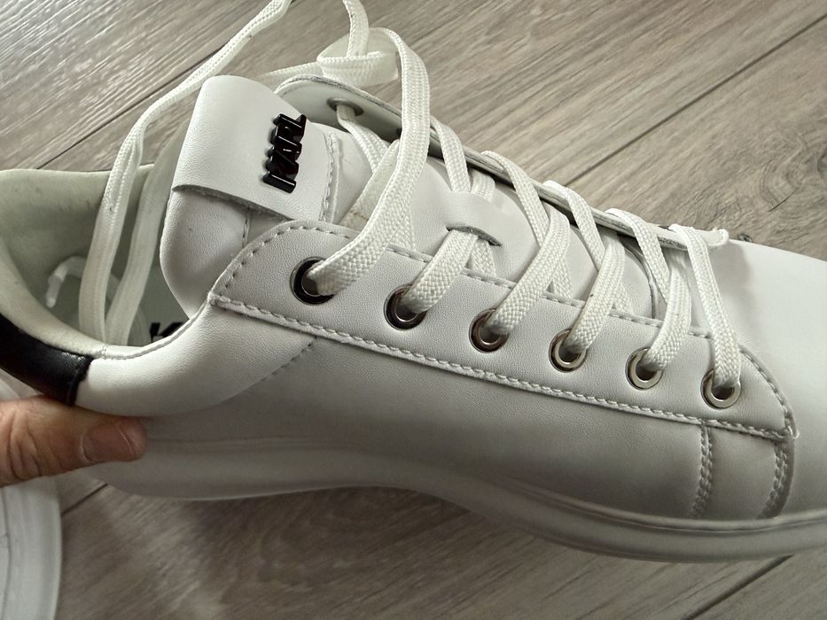 Adidasi  Karl Lagerfeld KL95530 Limited noi originali schimb cu nike