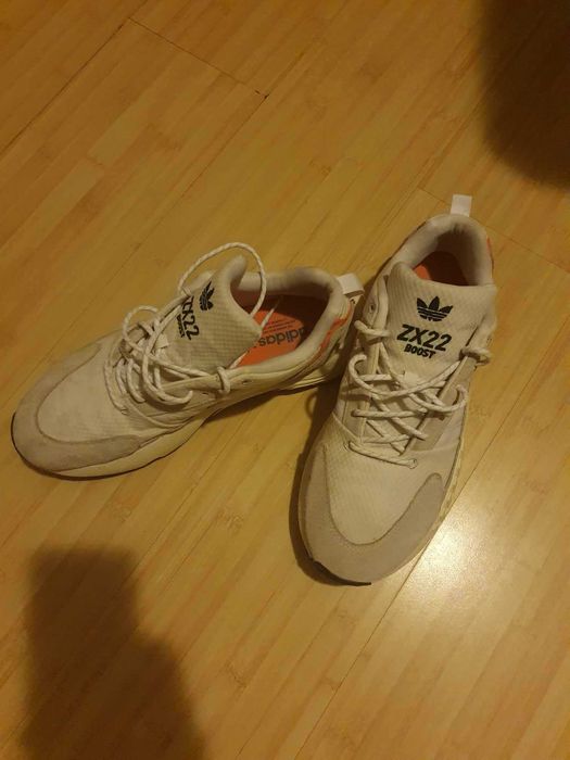 Adidasi  Adidas Ultra Boost ZX 22