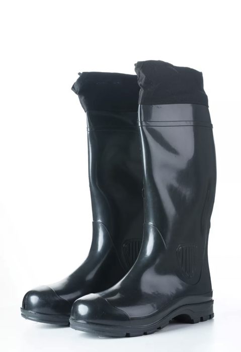 Резиновые сапоги