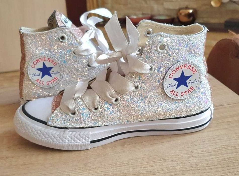 Converse ghete originale,unicate ,fete marimea 29