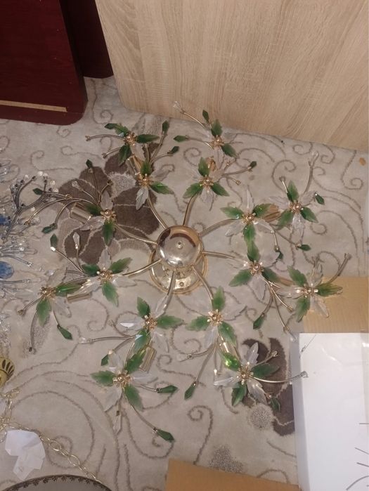 Новые люстры и бра