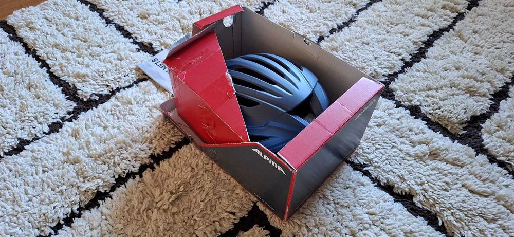 Casca Alpina Parana noua, marime L, 58 - 63 cm