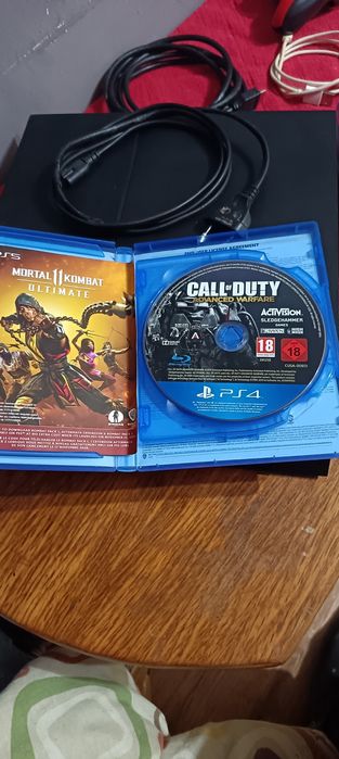 Vând ps 4 stare foarte buna