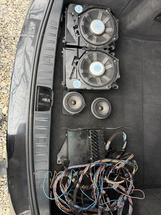 Vand sistem audio hi fi bmw e90/91 incomplet