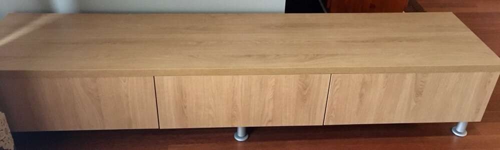 Mobilier cu 3 sertare pentru living (noua)