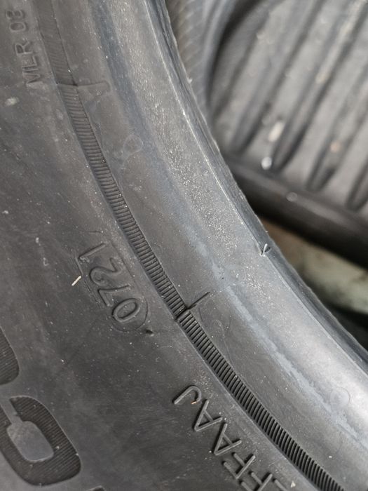 Гуми 225/55/17 2броя