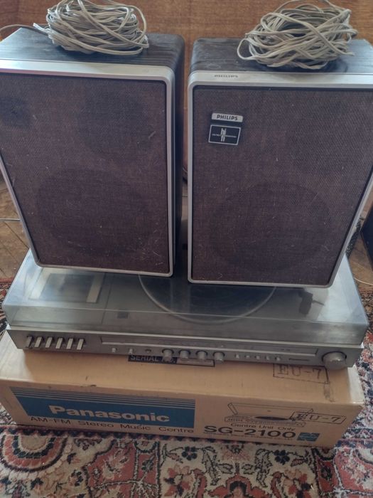 Panasonic AM FM Stereo Music Centre Радио, грам, касетофон и 2 колони