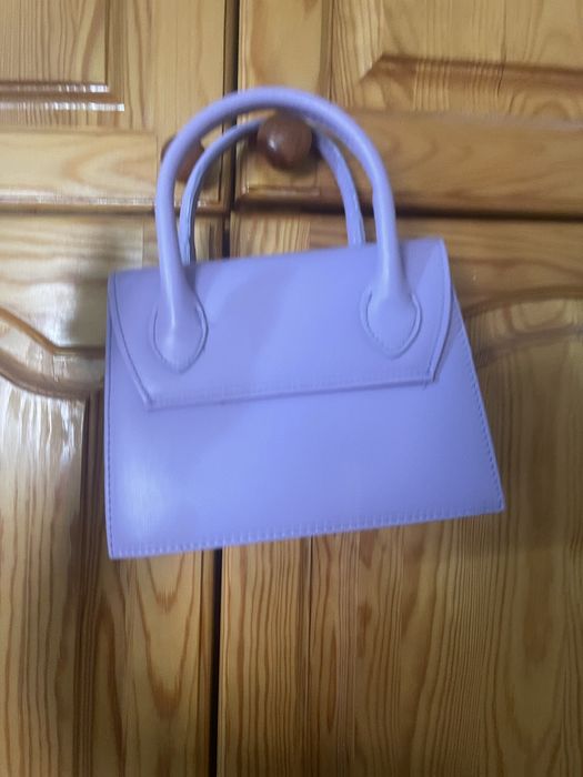 Рокля и чанта в един цвят