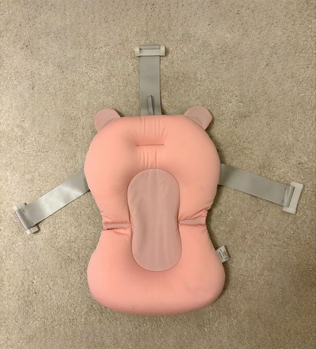 Suport anatomic moale pentru baita bebe