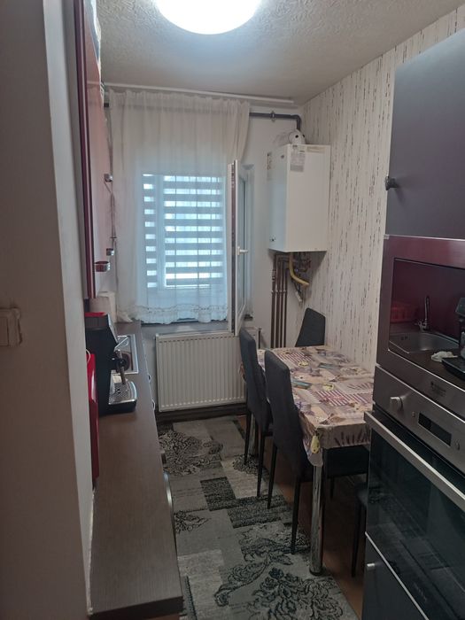 Vând apartament cu 2 camere