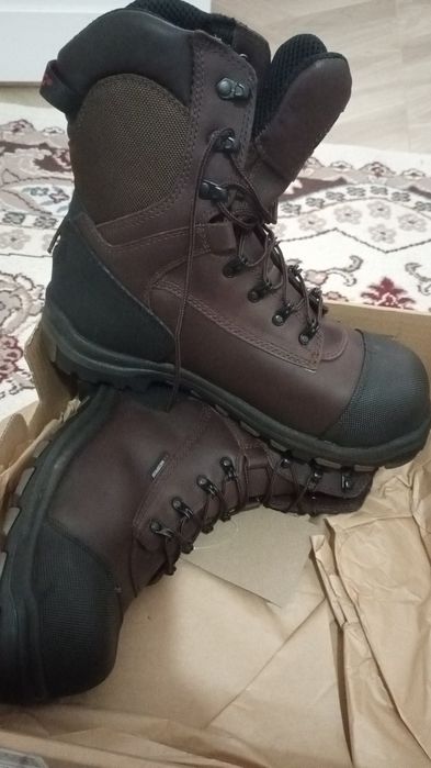 Продам  сапоги новые фирменные