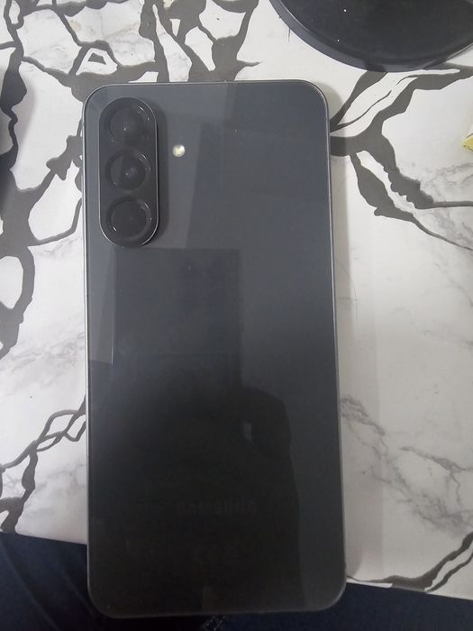 Samsung a 56 ca nou