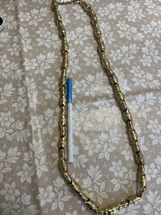 Златен синджир ланец