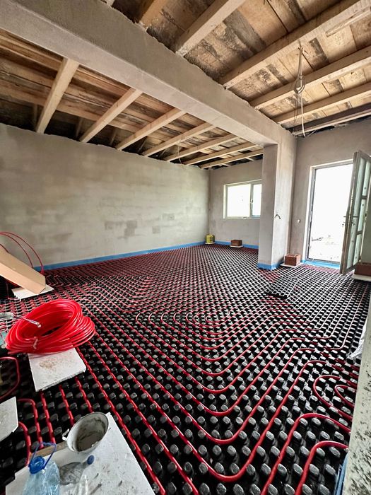 Casa 4 camere, INCALZIRE PARDOSEALA, Canalizare, Miroslava-Vorovesti