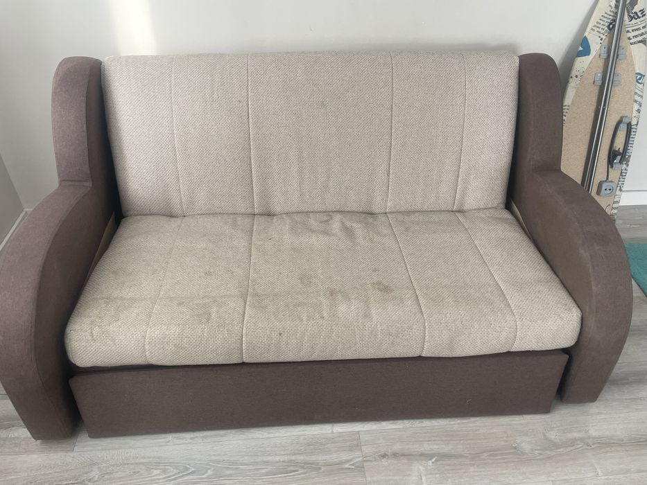 Продам диван раздвижной