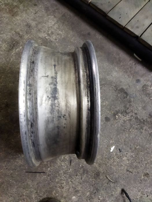 Продам диски тоета