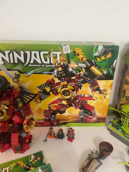 Lot Lego Ninjago 2260, 9448, 9456 Zane Dx Rar