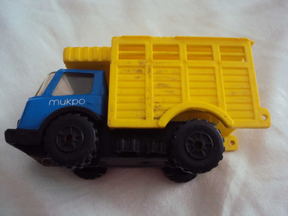 Камиончета Микро Мир. От 1984 година