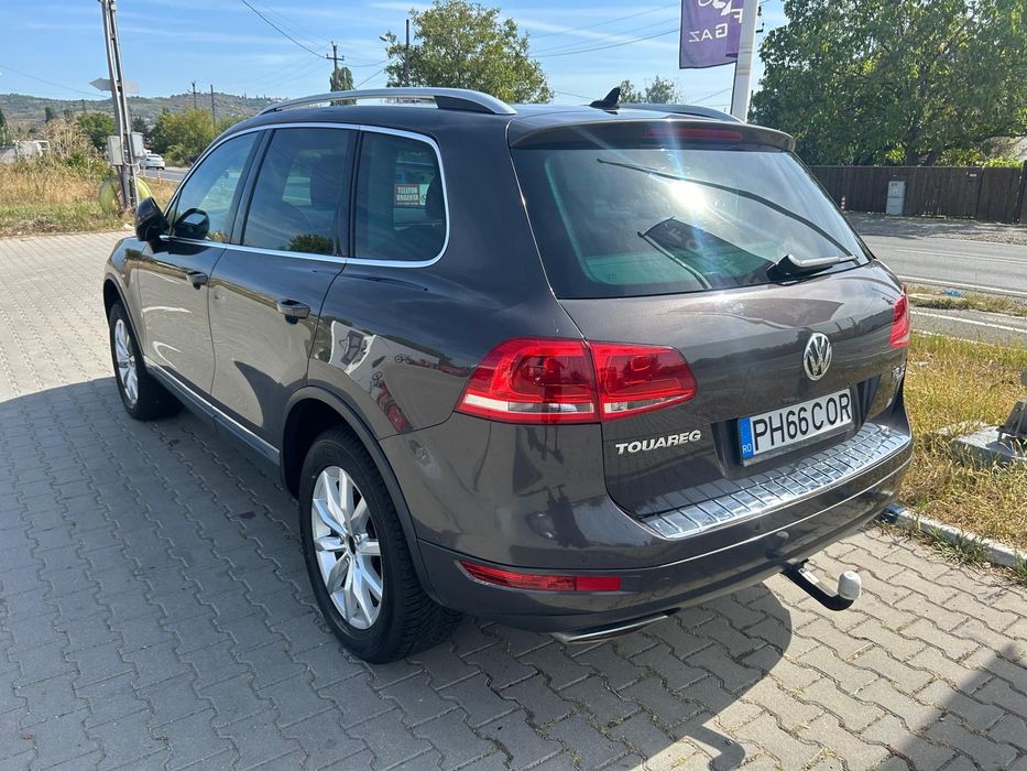VOLKSWAGEN Touareg 2011 — imagine 3