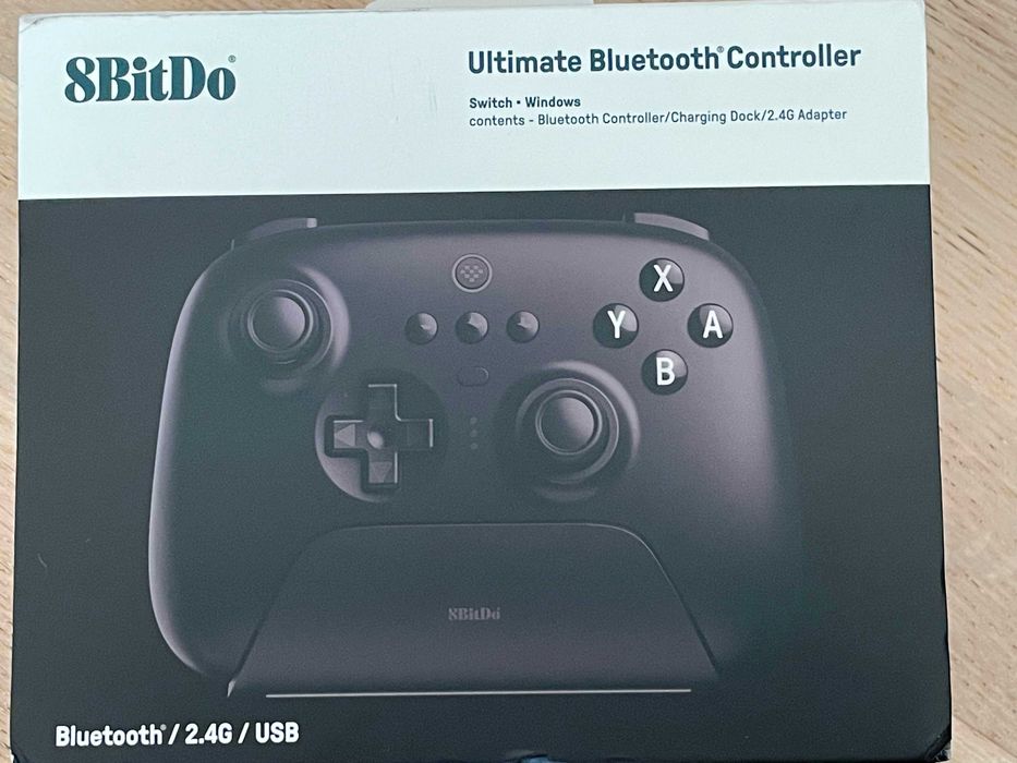 8BitDo Ultimate Bluetooth Controller compatibil Nintendo Switch 2 & PC