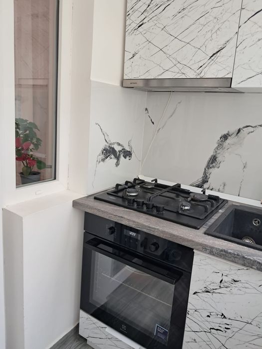 Apartamnet George Enescu 2camere Decomandat et1