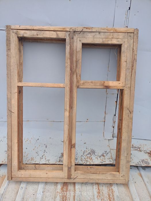 Продам рамы оконные